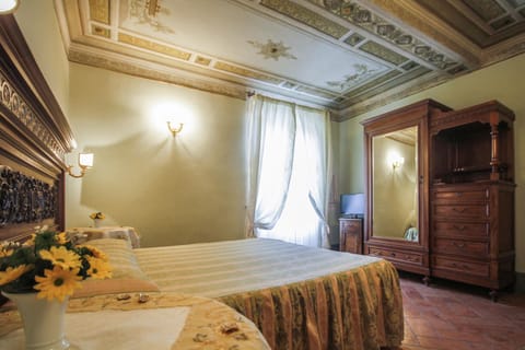 Antica Residenza Cicogna Bed and Breakfast in Siena
