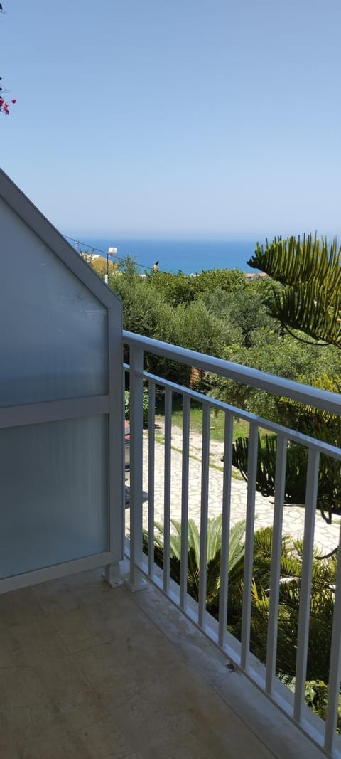 Day, Natural landscape, View (from property/room), Balcony/Terrace, Sea view