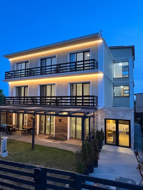 Property building, Night