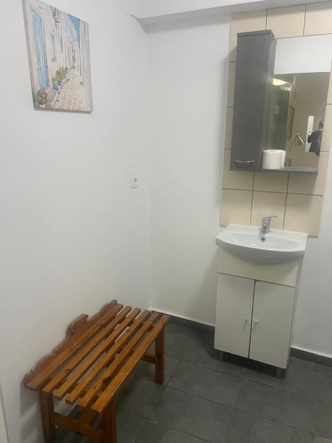 Centrally Located Private Rooms Bed and Breakfast in Heraklion