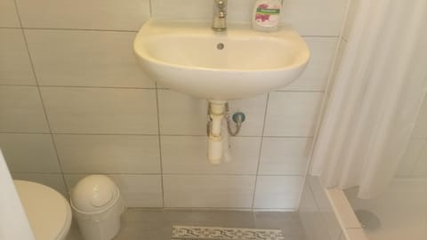 Leśniczówka Pokoje Gościnne Vacation rental in Pomeranian Voivodeship