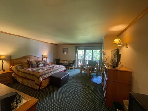 Wildwood on the Lake Motel in Lake Placid