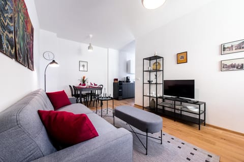 TV and multimedia, Living room, Photo of the whole room