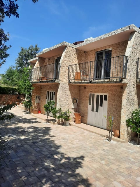 Property building, View (from property/room), Balcony/Terrace