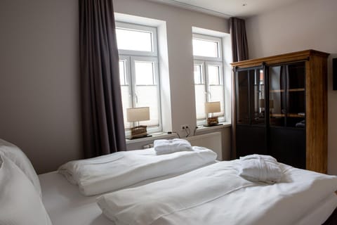 Romantik Hotel Aquarium Hotel in Friedrichstadt