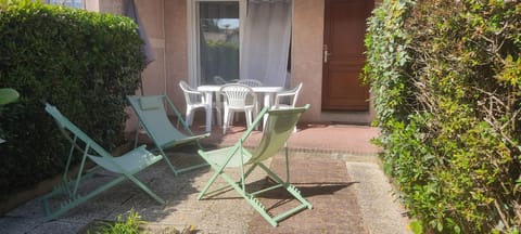 Patio, Balcony/Terrace