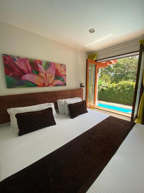Bed, Pool view