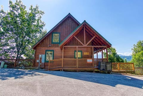 A Higher Calling, Spacious Smoky Mountain Getaway Perfect for Families & Groups House in Sevier County