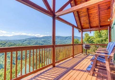 A Higher Calling, Spacious Smoky Mountain Getaway Perfect for Families & Groups House in Sevier County