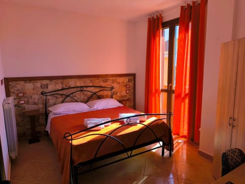 B&B Mamuthones Bed and Breakfast in Porto Torres
