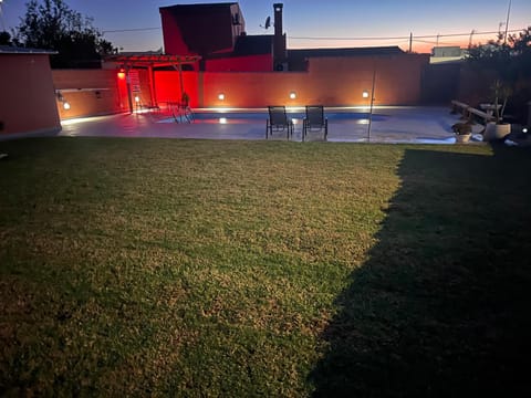 Garden, Swimming pool