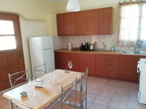 Maro House Apartment in Messenia