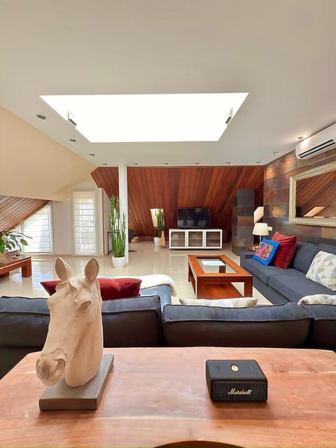 TV and multimedia, Living room, air conditioner