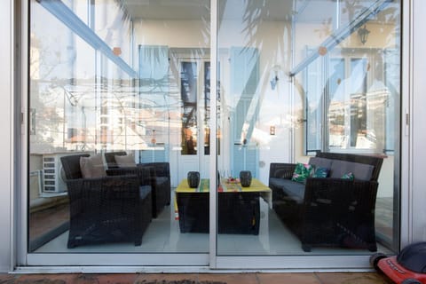 Little Garden YourHostHelper Apartment in Cannes