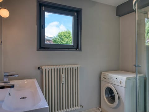 Appart 3 pièces proche télécabine - 5 pers - Wifi - Parking - FR-1-453-229 Cabin in Combloux