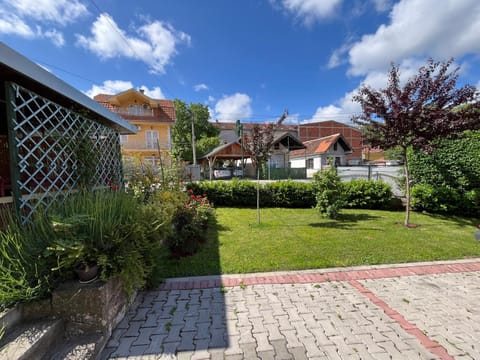 Day, Natural landscape, Garden, Garden view