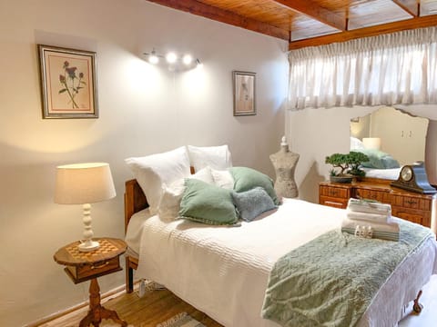 Bathroom, Photo of the whole room, Bedroom