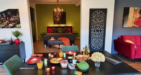Downtown Hideaway, B&B Grand Deluxe Bed and Breakfast in Eindhoven