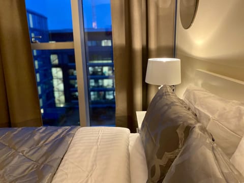 Smartrips Apartments - The Hub Apartment in Milton Keynes