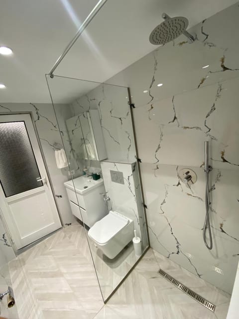 Seana Villa Apartment in Sarandë