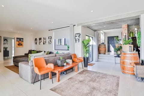 Castle Rock - Villa in a Private Nature Estate Villa in Plettenberg Bay