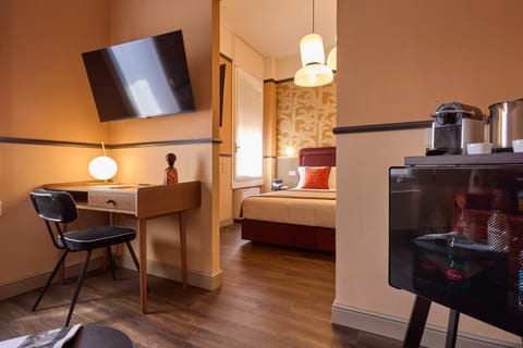 TV and multimedia, Photo of the whole room, Seating area, minibar