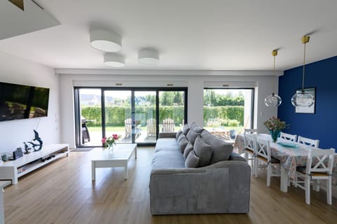 Przejrzysty House in Pomeranian Voivodeship