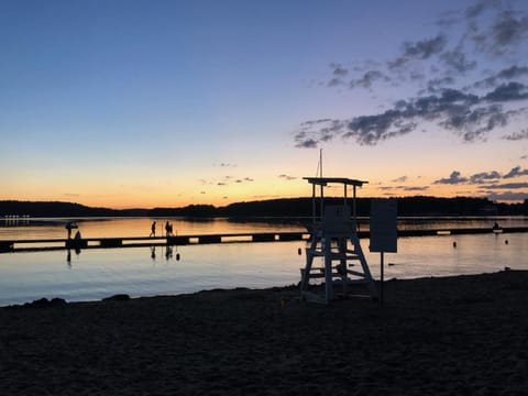 Nearby landmark, Off site, Natural landscape, Beach, Hiking, Lake view, Sunset