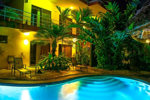 Property building, Swimming pool