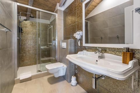 Historic Plaza Varos Split Hotel in Split