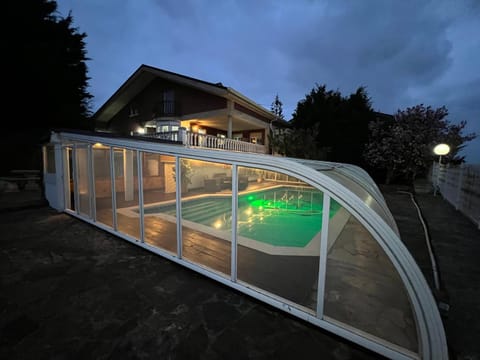 Night, Garden, Swimming pool