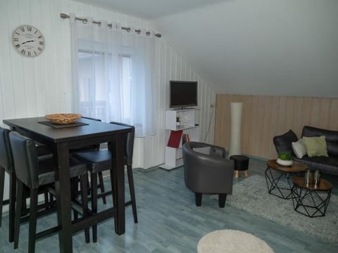 Ferienwohnungen Hirschen Lottstetten Apartment in Schaffhausen, Switzerland