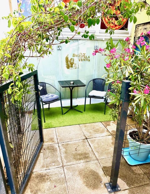 Balcony/Terrace, Balcony/Terrace