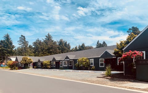 Property building, Street view