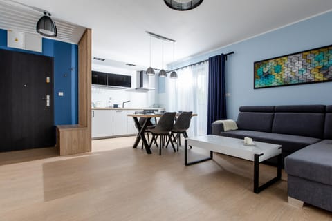 Apartament SŁONECZNY 7 Dziwnów Gardenia z widokiem na morze EPapartamenty Apartment in West Pomeranian Voivodeship, Poland