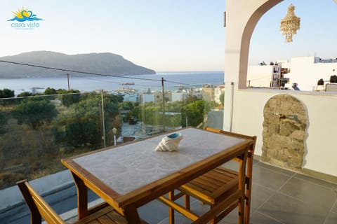 View (from property/room), Balcony/Terrace, Beach, City view, Landmark view, Mountain view, Sea view, Area and facilities