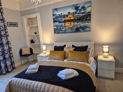 Brae View Coastal Gem House in England