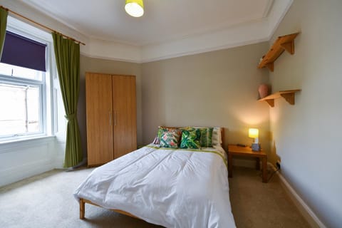 Brae View Coastal Gem House in England