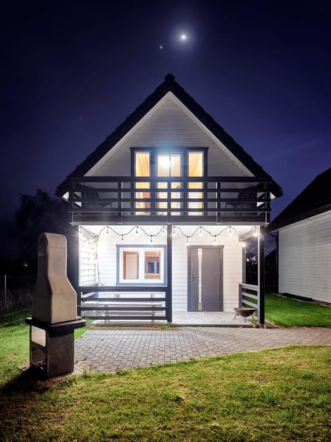 Property building, Night, BBQ facilities