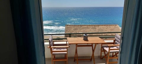 Balcony/Terrace, Seating area, Beach, Sea view, Sea view, Sunrise, Sunset