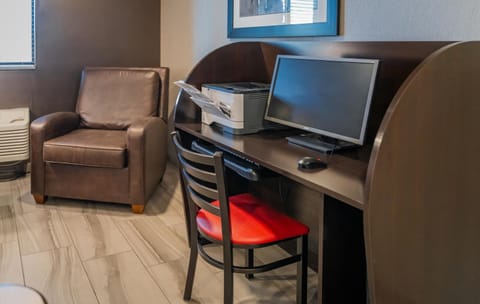 TV and multimedia, Business facilities, Seating area