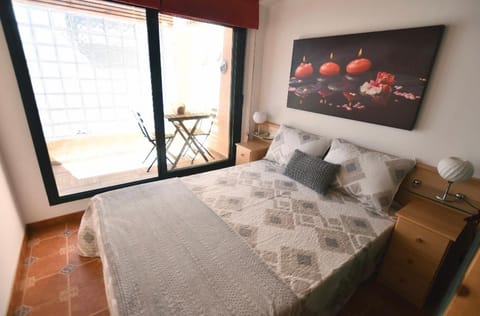 Bed, Balcony/Terrace, Photo of the whole room, Bedroom