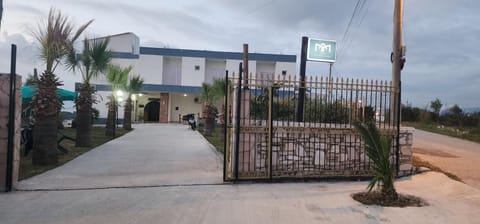 Property building, Day