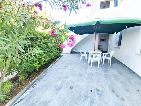Property building, Patio, Garden, Garden view