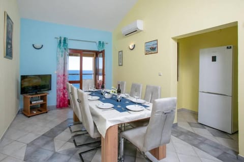 Villa Cerjan - Sevid Villa in Šibenik-Knin County, Croatia