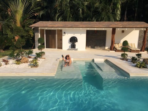 Balcony/Terrace, Other, Swimming pool