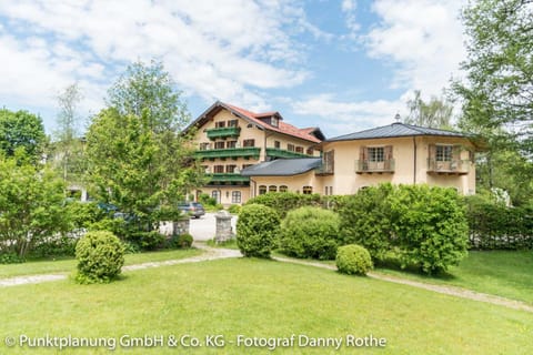 Property building, Garden, Garden view