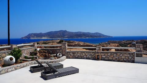 Patio, Garden, Balcony/Terrace, Seating area, Garden view, Mountain view, Sea view