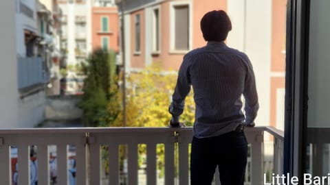 Staff, Day, People, Winter, View (from property/room), Balcony/Terrace, Bedroom