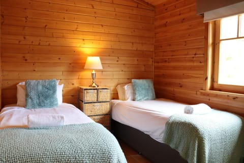 Lodge 37 Rowardennan, Loch Lomond Apartment in Scotland